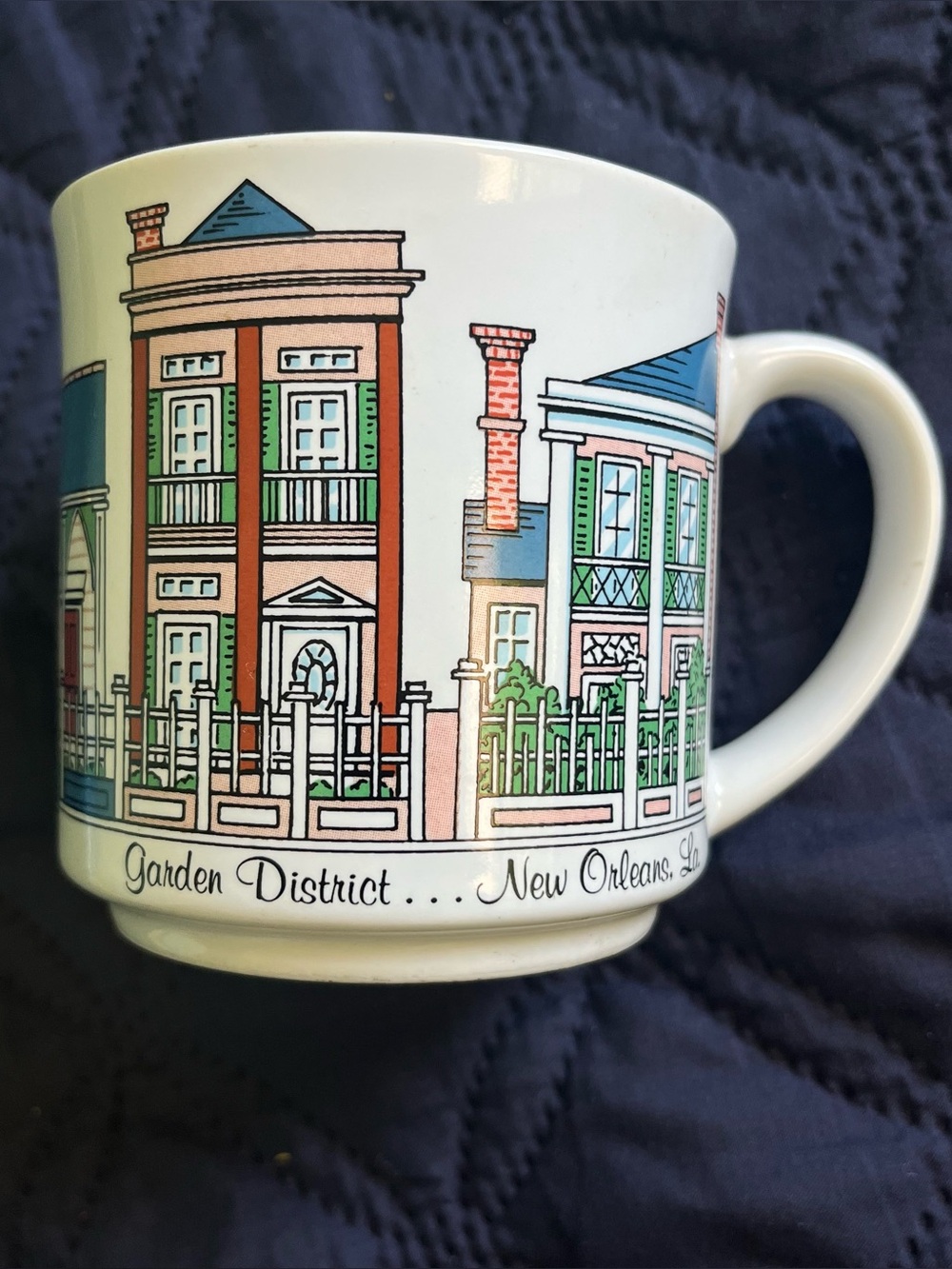 D H Holmes Garden District Mugs New Orleans 1982 Japan Vintage